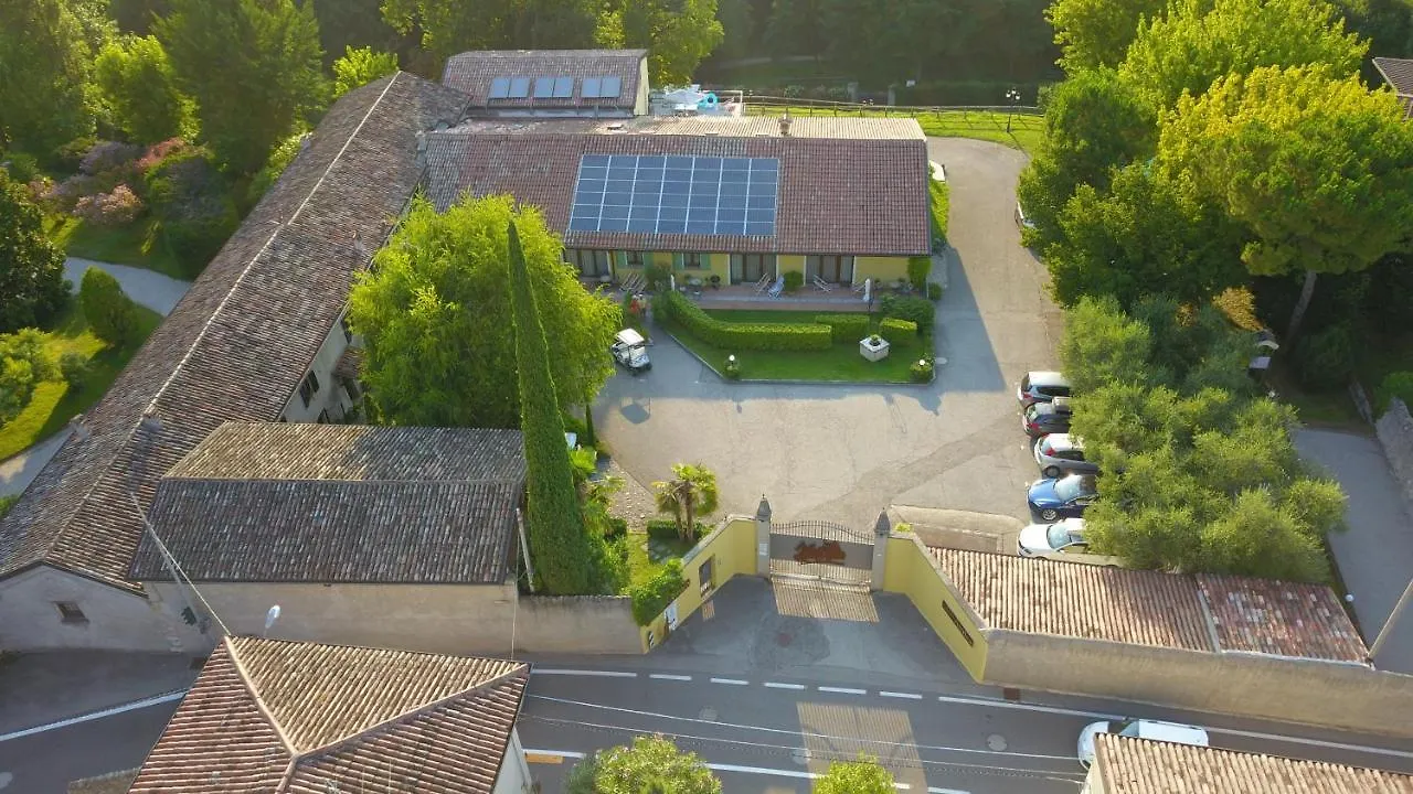 Corte Attilea Valeggio sul Mincio Alloggio per agriturismo