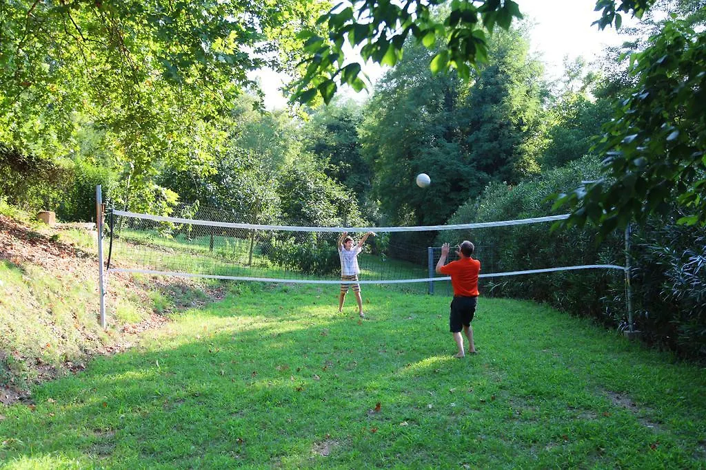 Corte Attilea Valeggio sul Mincio 0*,  Italia